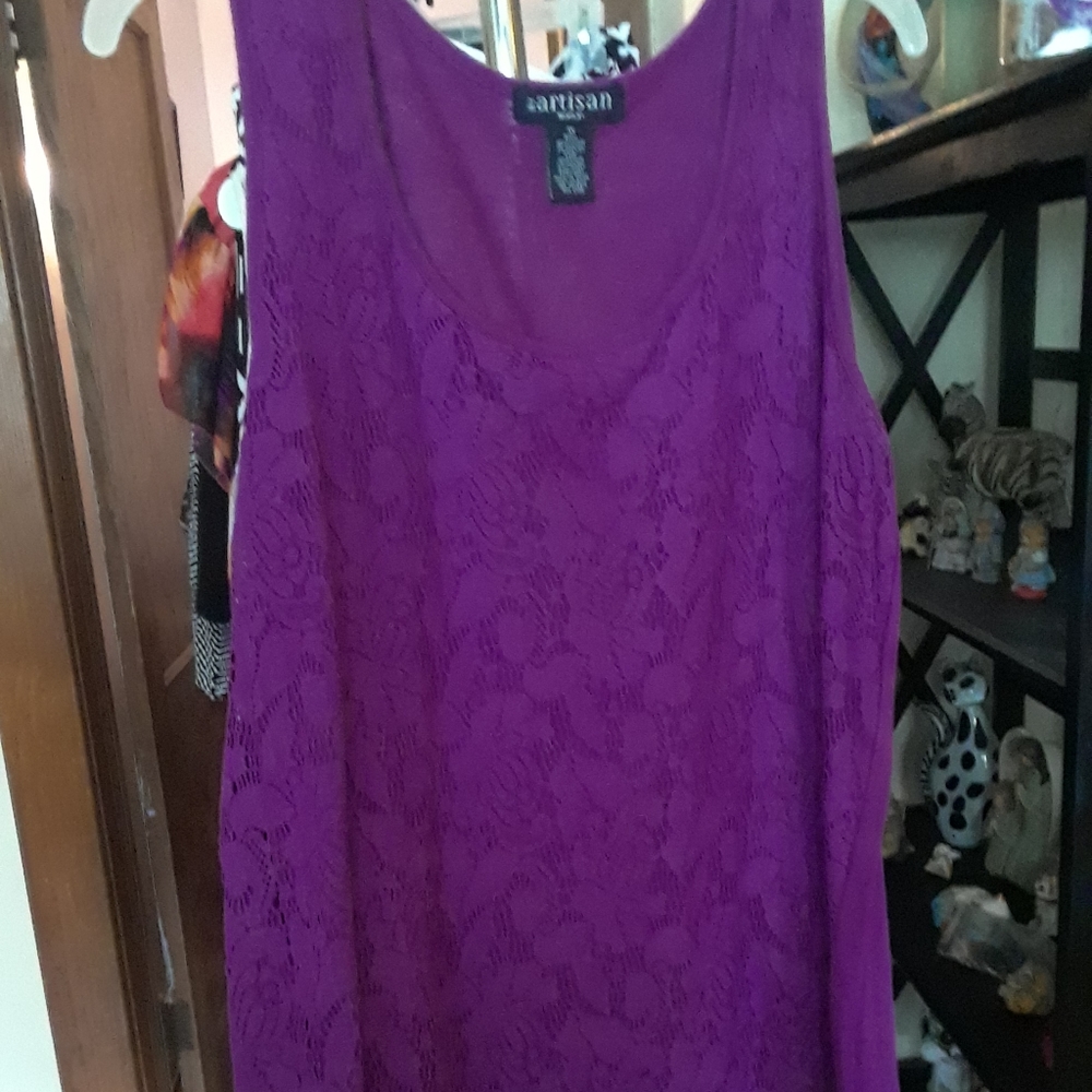 Purple lace stretch top 1x